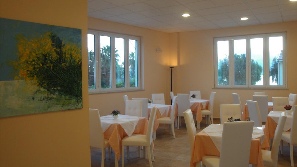 Hotel Residence Thalassa Reggio Calabria Exterior foto