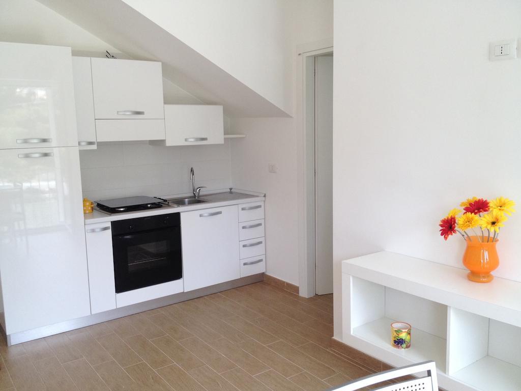 Hotel Residence Thalassa Reggio Calabria Habitación foto